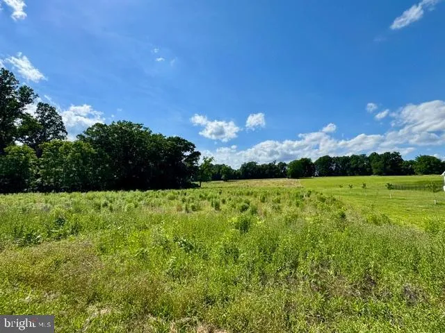 312 W RIDGE ROAD Dillsburg, PA 17019
