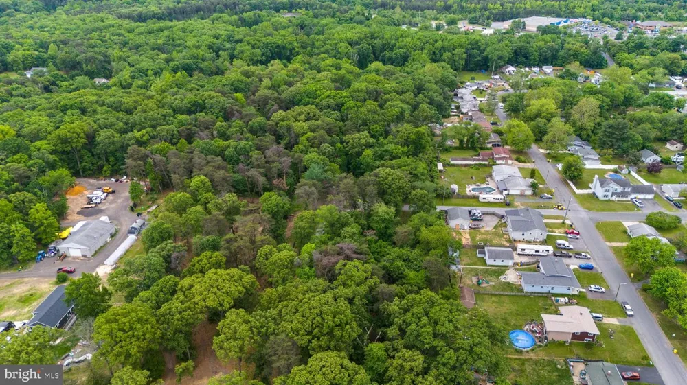 4414 PURPLE MARTINS ROAD Pasadena, MD 21122