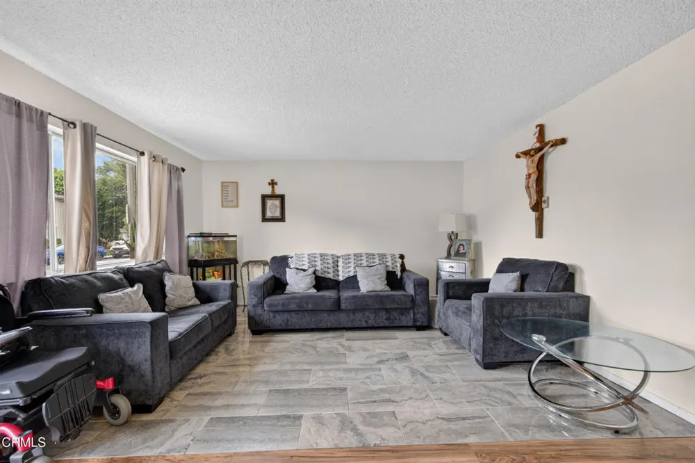 711 Halyard Street Port Hueneme, CA 93041