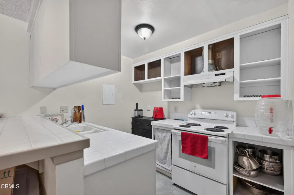 711 Halyard Street Port Hueneme, CA 93041