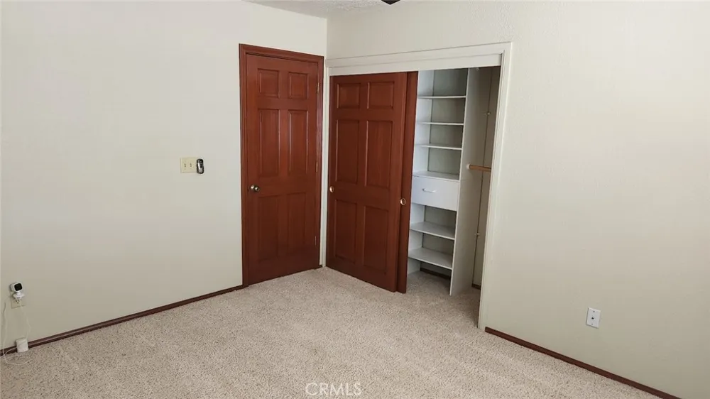 7250 Cayucos Phelan, CA 92371