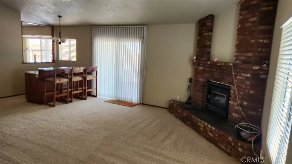 7250 Cayucos Phelan, CA 92371