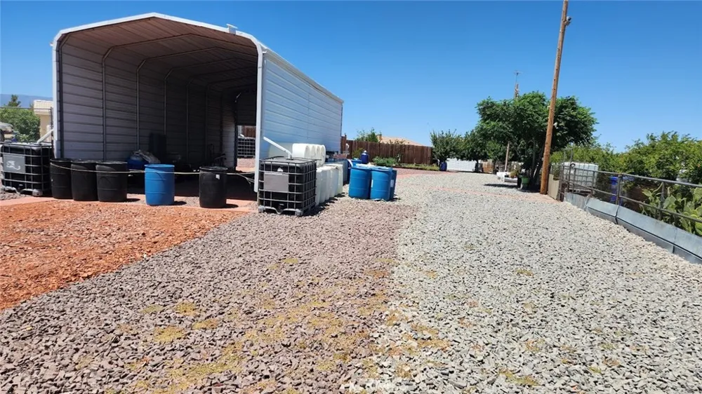 7250 Cayucos Phelan, CA 92371