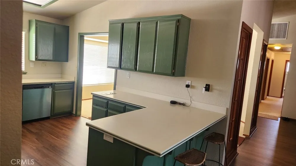 7250 Cayucos Phelan, CA 92371