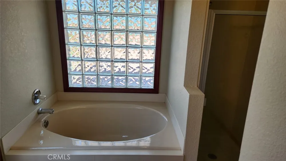 7250 Cayucos Phelan, CA 92371