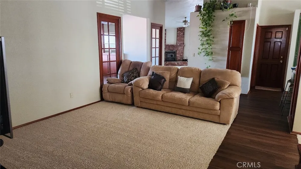 7250 Cayucos Phelan, CA 92371