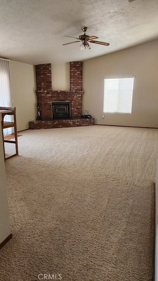 7250 Cayucos Phelan, CA 92371