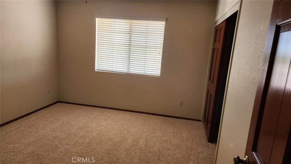 7250 Cayucos Phelan, CA 92371