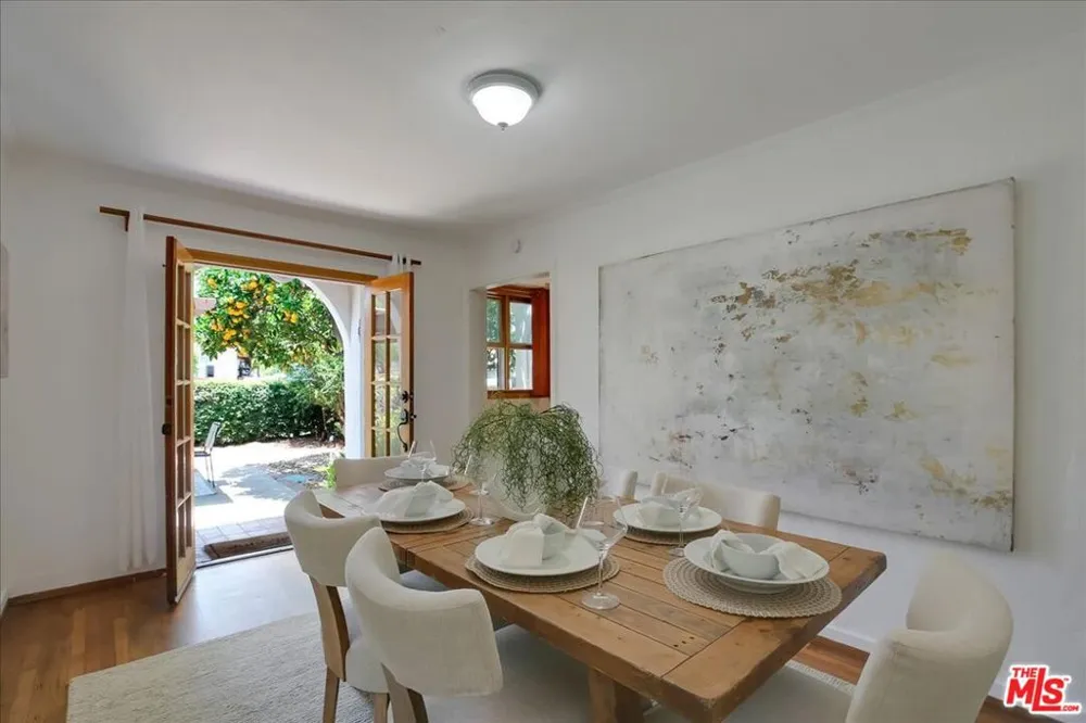936 Nopal Street Santa Barbara, CA 93103