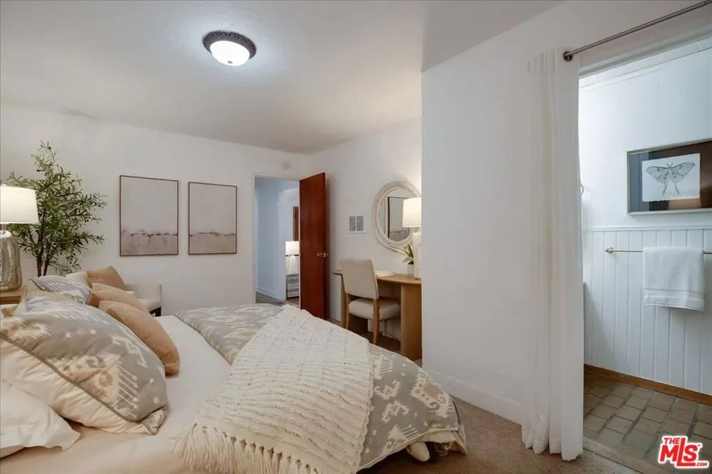 936 Nopal Street Santa Barbara, CA 93103