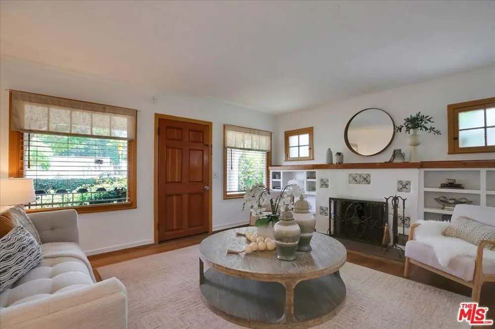 936 Nopal Street Santa Barbara, CA 93103