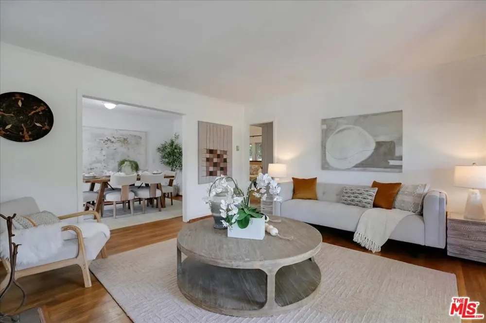 936 Nopal Street Santa Barbara, CA 93103