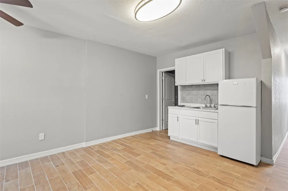 3420 Michigan Street #7 Baytown, TX 77520