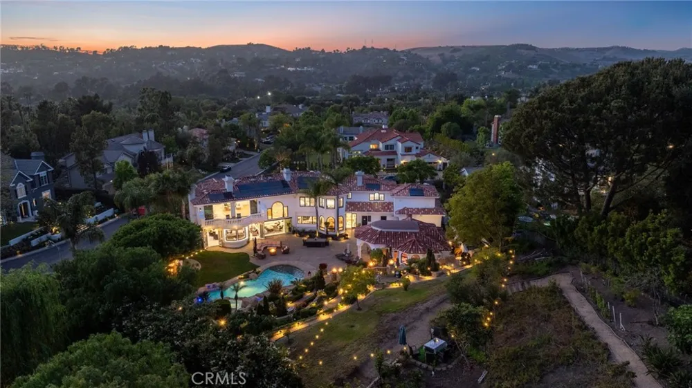 28572 Paseo Zorro San Juan Capistrano, CA 92675