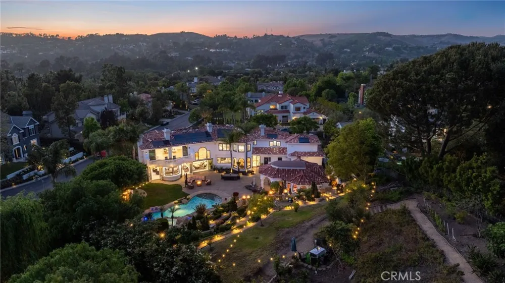 28572 Paseo Zorro San Juan Capistrano, CA 92675