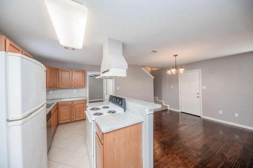 1631 Dove Run Brookshire, TX 77423