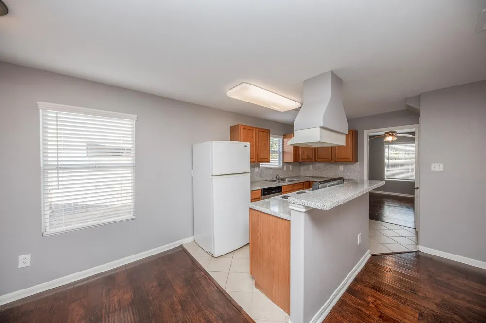 1631 Dove Run Brookshire, TX 77423