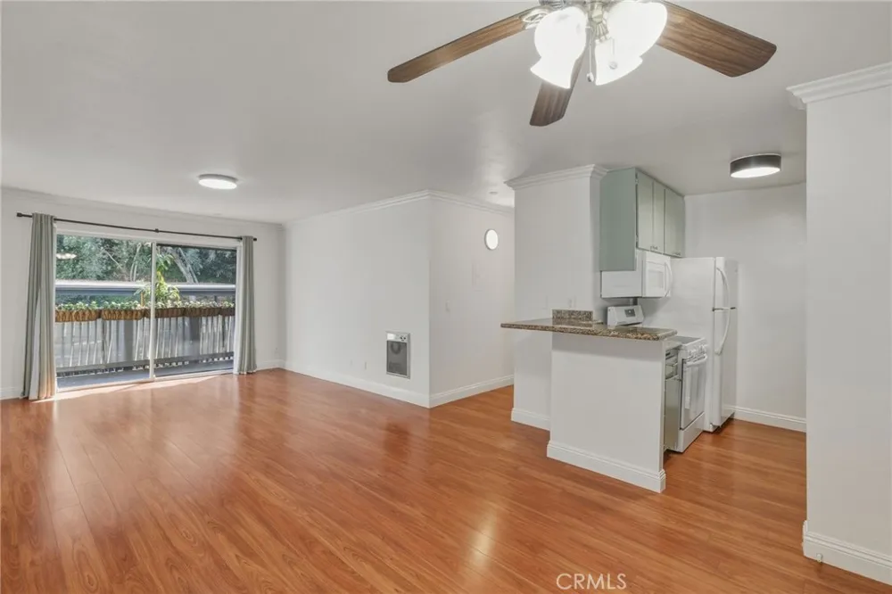 3601 W Hidden Lane #109 Rolling Hills Estates, CA 90274