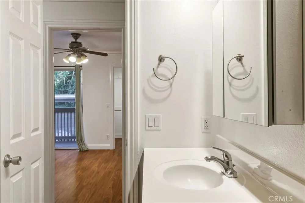 3601 W Hidden Lane #109 Rolling Hills Estates, CA 90274