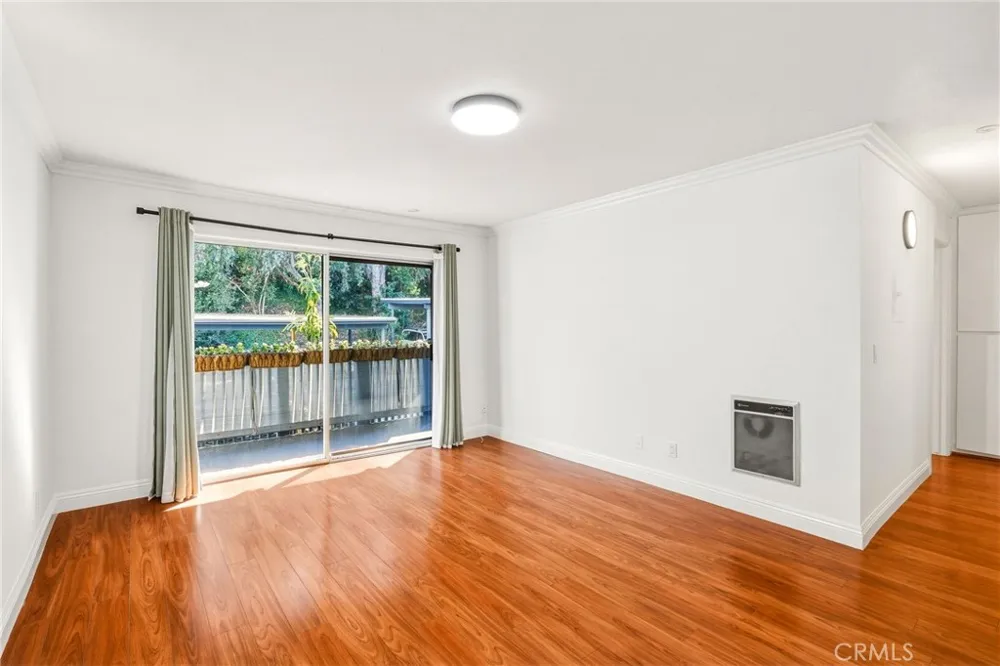 3601 W Hidden Lane #109 Rolling Hills Estates, CA 90274