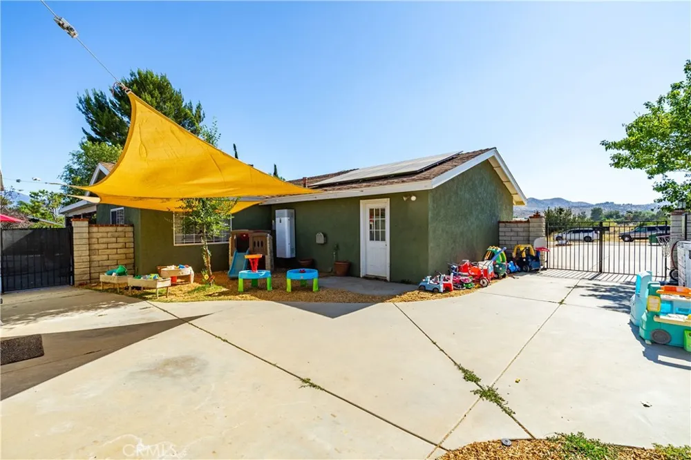 32924 Acklins Acton, CA 93510