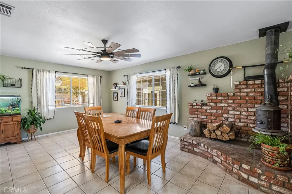 32924 Acklins Acton, CA 93510