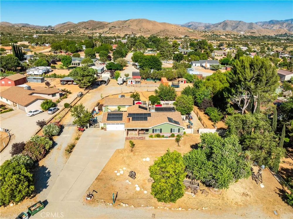 32924 Acklins Acton, CA 93510