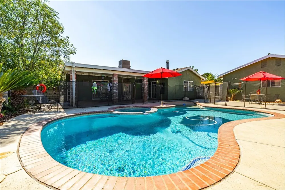 32924 Acklins Acton, CA 93510