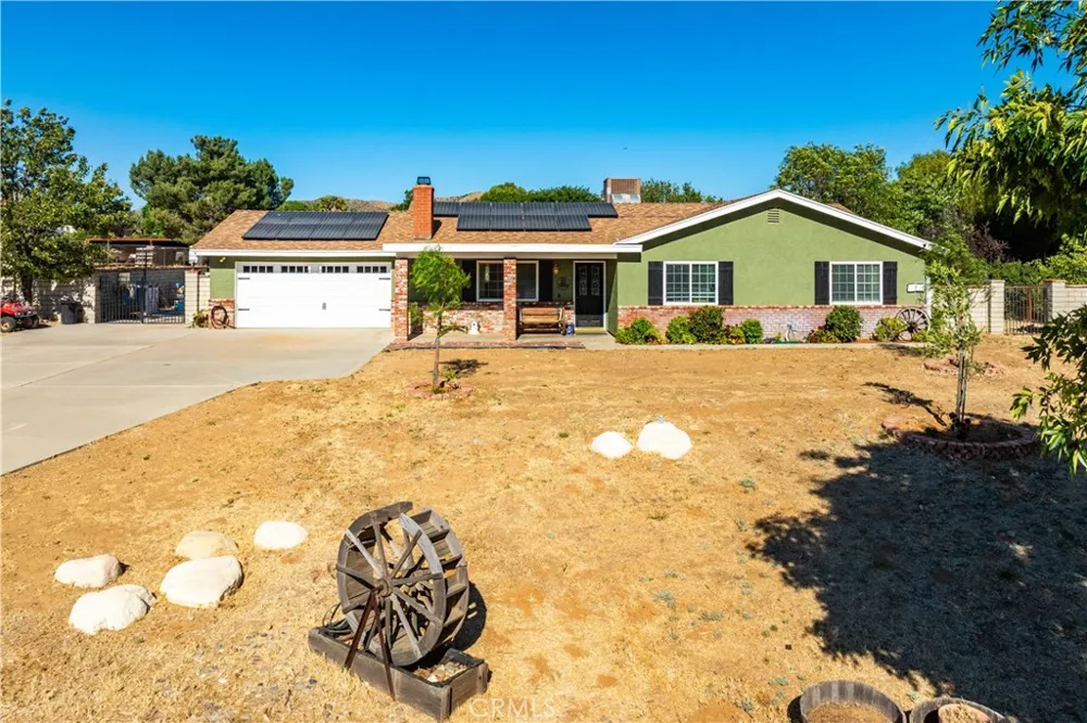 32924 Acklins Acton, CA 93510