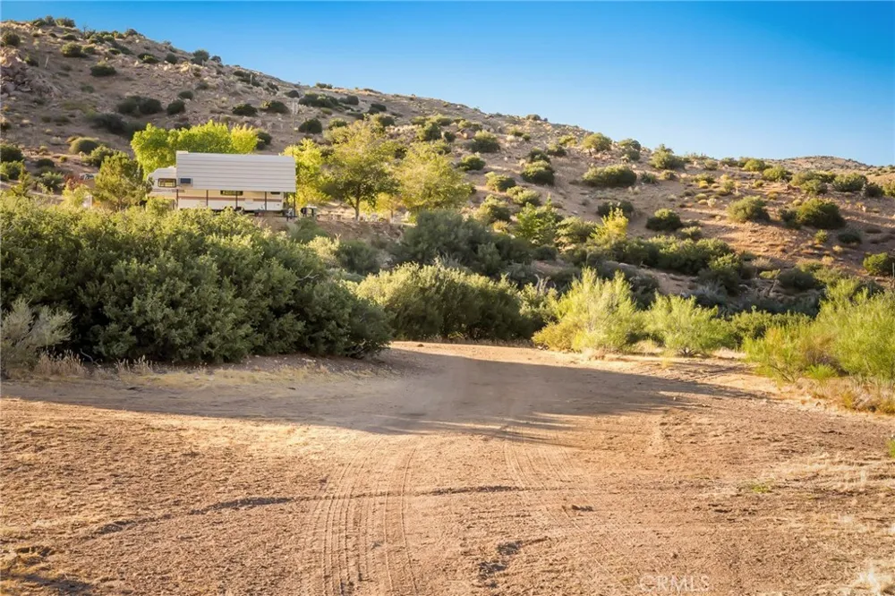50285 Burns Canyon Pioneertown, CA 92268