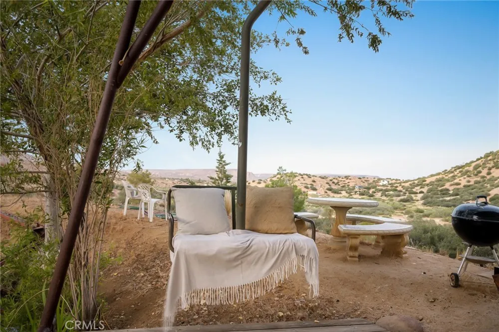 50285 Burns Canyon Pioneertown, CA 92268