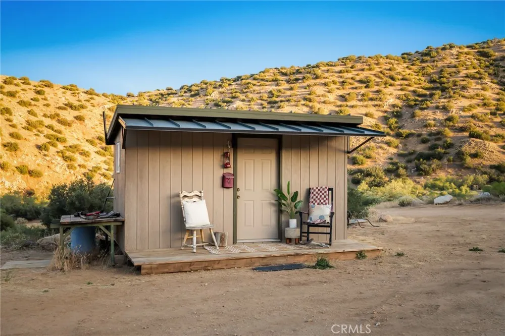 50285 Burns Canyon Pioneertown, CA 92268