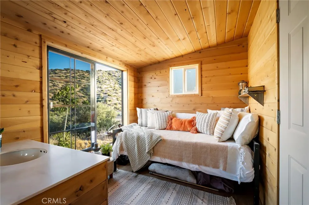 50285 Burns Canyon Pioneertown, CA 92268