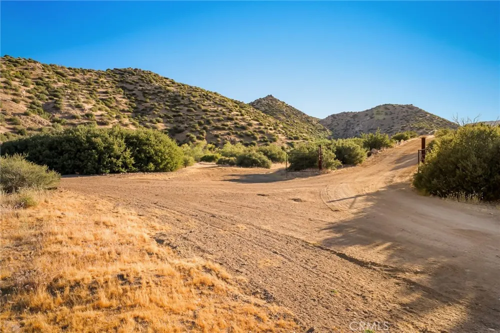 50285 Burns Canyon Pioneertown, CA 92268
