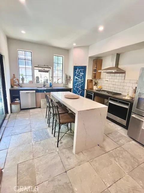 14912 Kitterman Silverado Canyon, CA 92676
