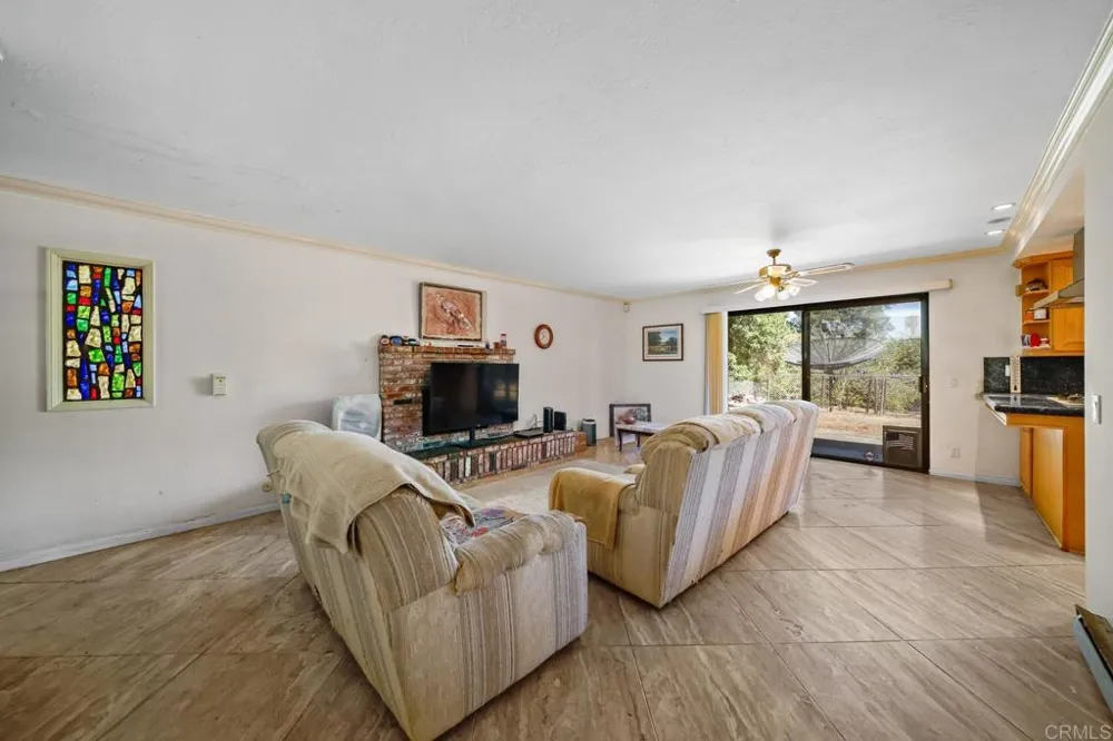 412 Taylor Street Vista, CA 92084