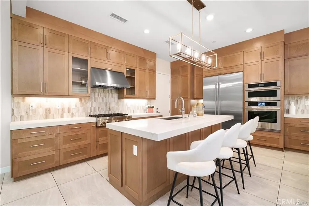 438 Sycamore Dr. Montebello, CA 90640