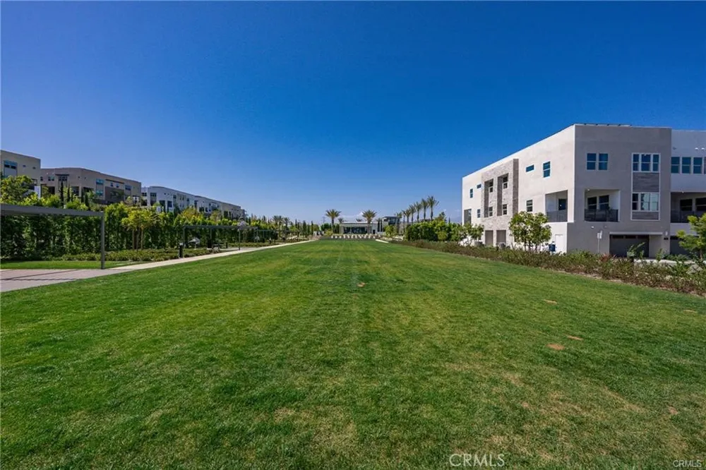 438 Sycamore Dr. Montebello, CA 90640