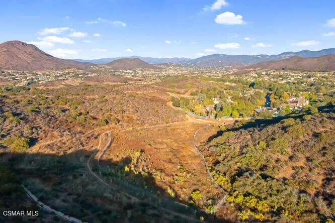 5519 Via Olas Newbury Park, CA 91320
