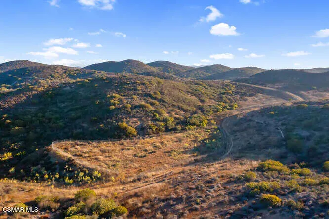 5519 Via Olas Newbury Park, CA 91320