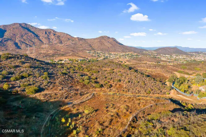 5519 Via Olas Newbury Park, CA 91320