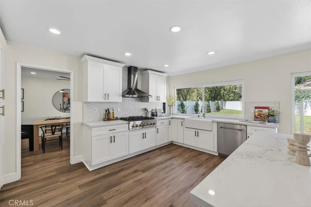 1070 S Road Runner Anaheim, CA 92807