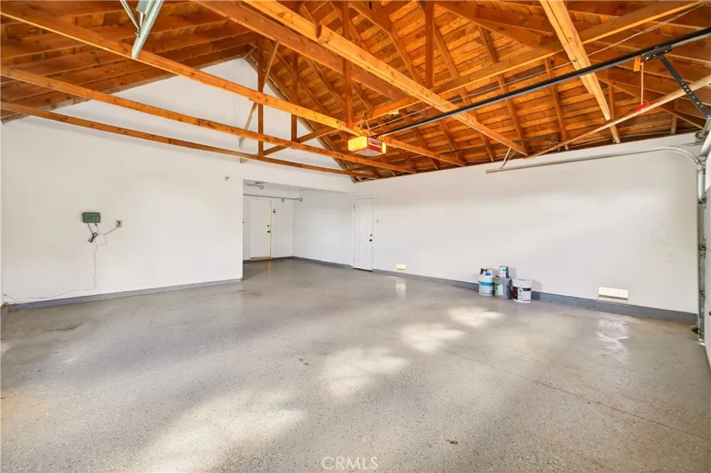 1070 S Road Runner Anaheim, CA 92807