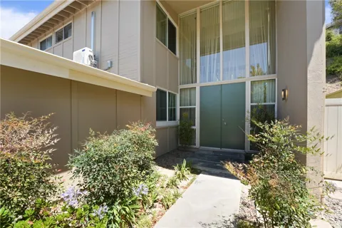 4120 Del Mar