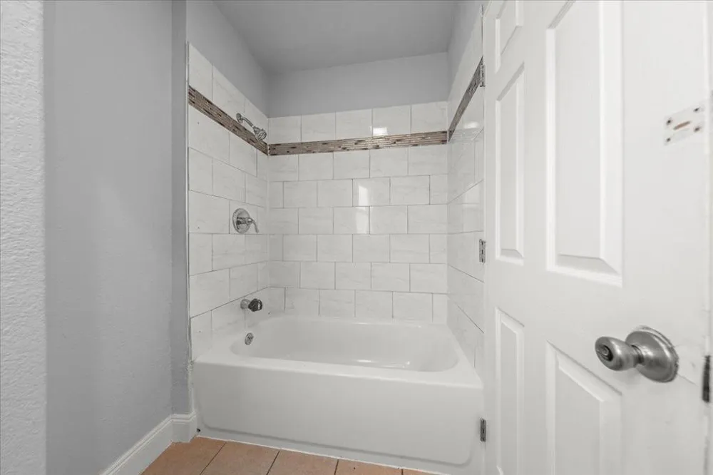 1914 51st Avenue Oakland, CA 94601