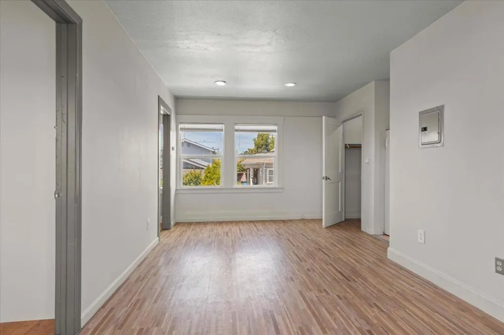 1914 51st Avenue Oakland, CA 94601