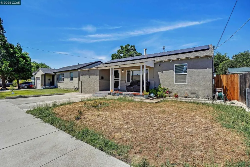 7 Lawrence Ave Antioch, CA 94509