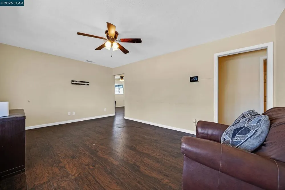 7 Lawrence Ave Antioch, CA 94509