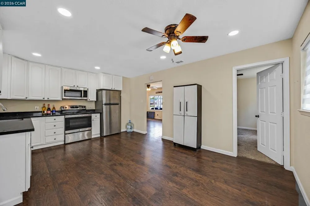 7 Lawrence Ave Antioch, CA 94509