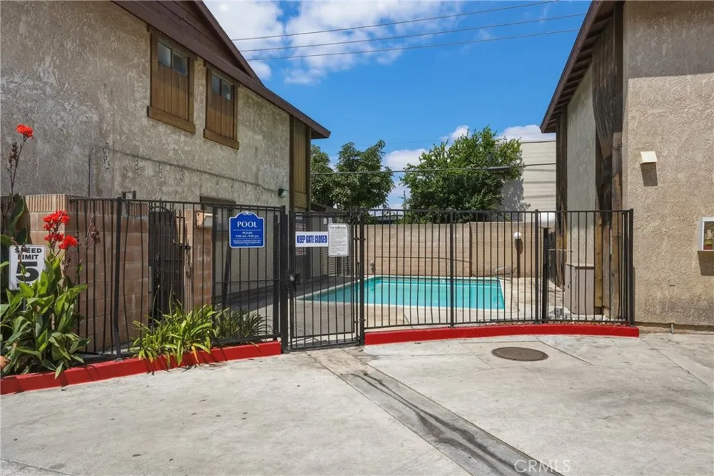 16115 Eucalyptus #A Bellflower, CA 90706